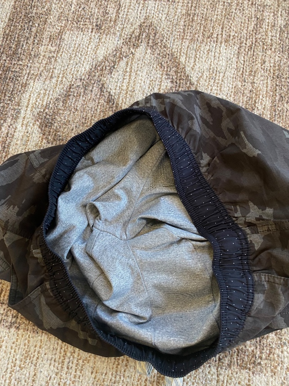 Vuori Kore Short Lined 5" - Picture 7 of 9